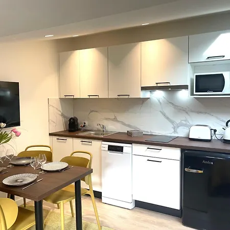Maison Meire Apartment *