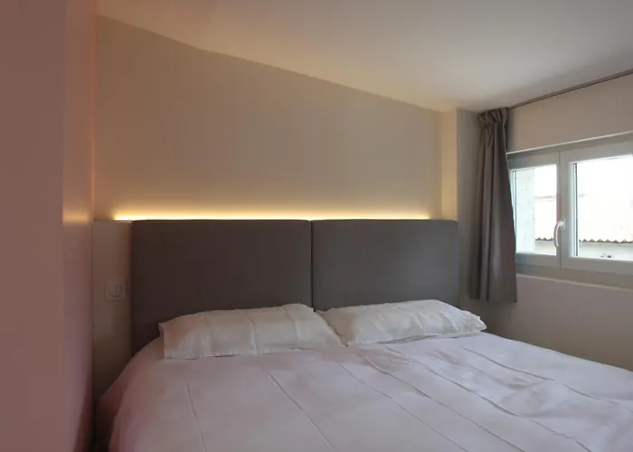 Apartment Maison Meire *