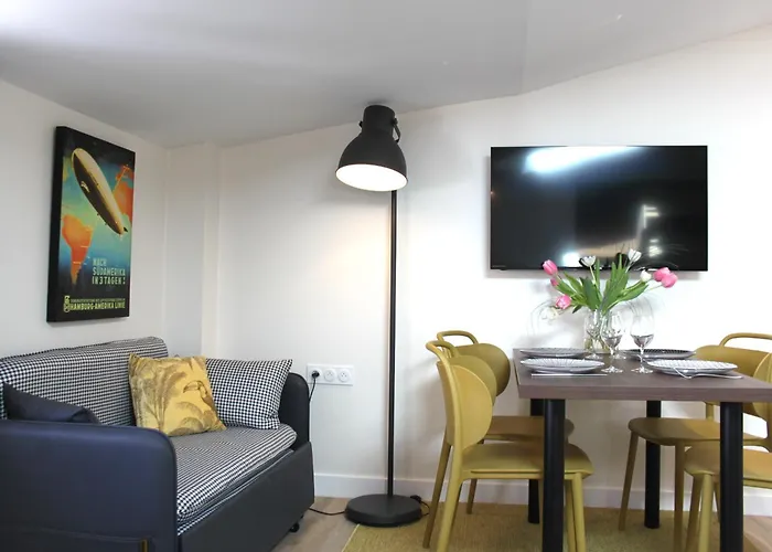 Apartment Maison Meire *